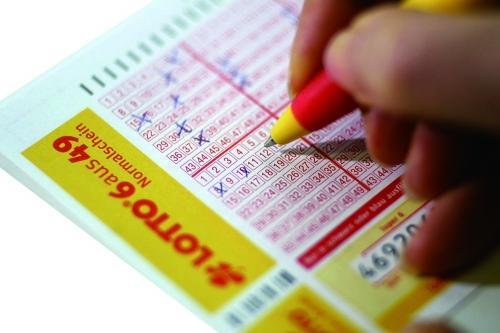 2017年双色球第34期，揭秘中奖号码，探寻幸运密码,双色球2017071期开奖结果查询