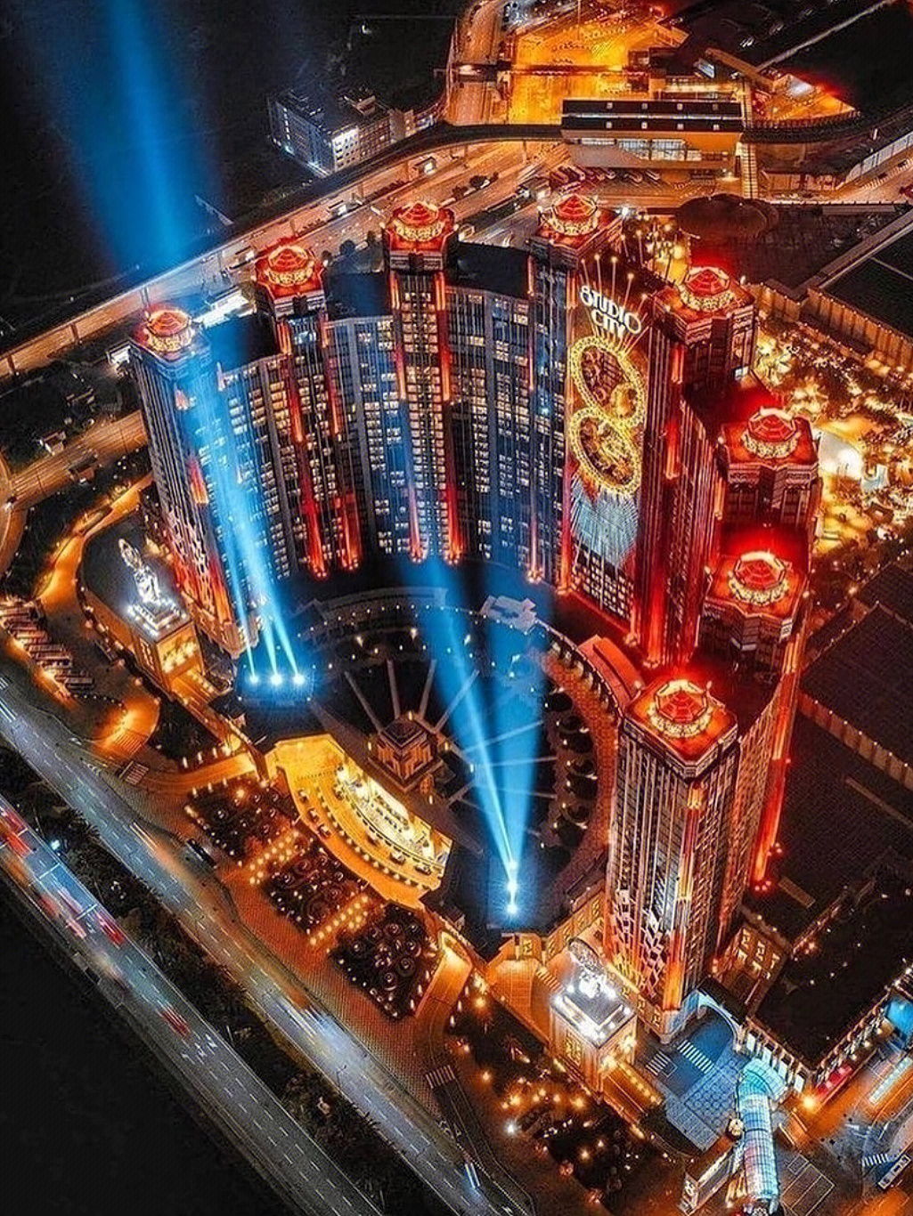 窗外依然是雨 第15页