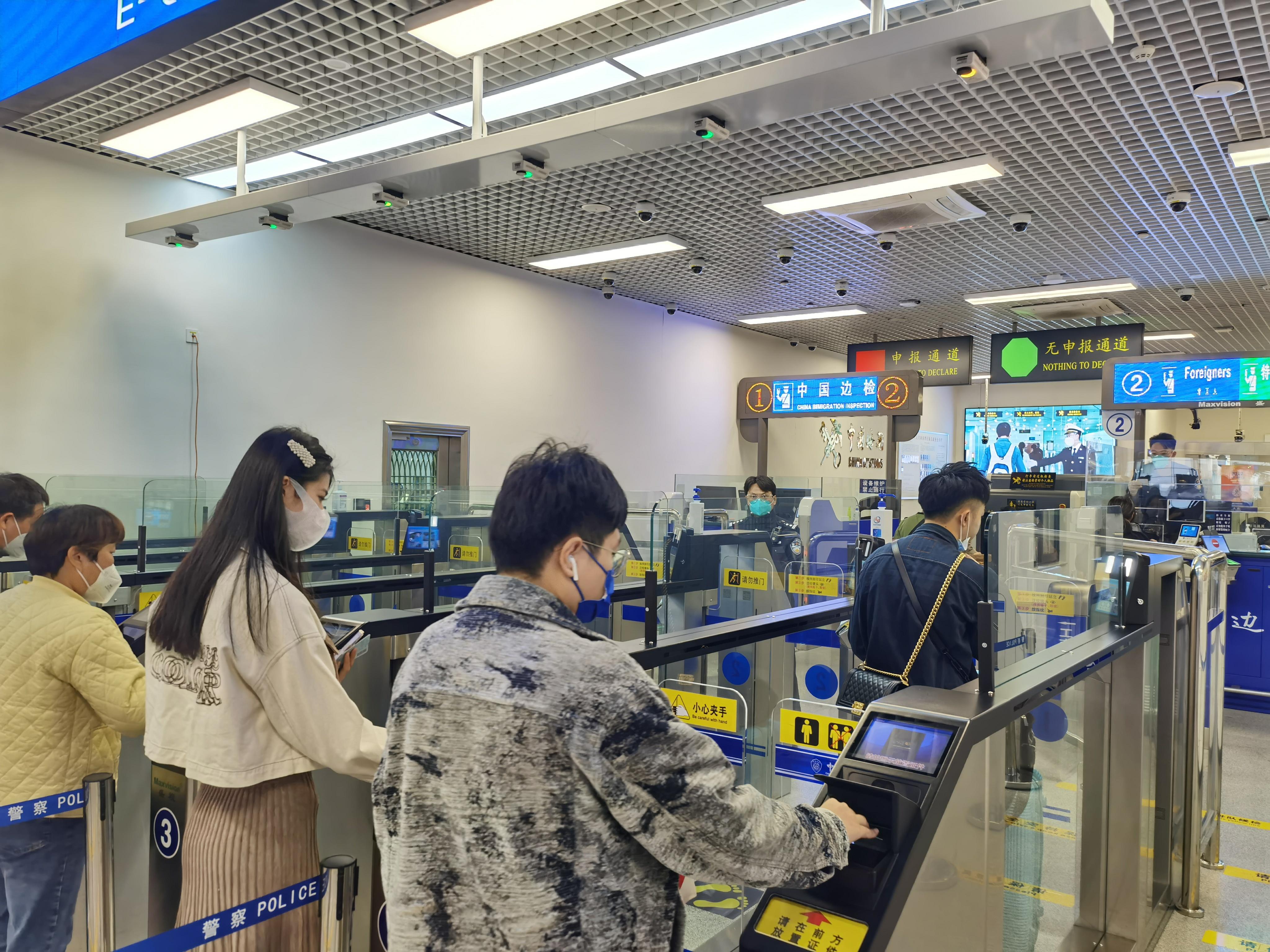 2023年香港全攻略，探索东方之珠的多元魅力2022年香港资料大全使用方法